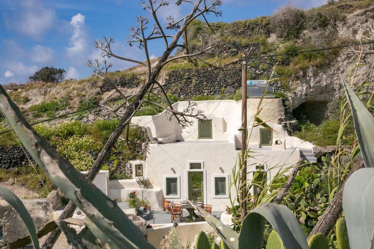 Villa Agrilia Secluded Cave House Therasia Exterior foto