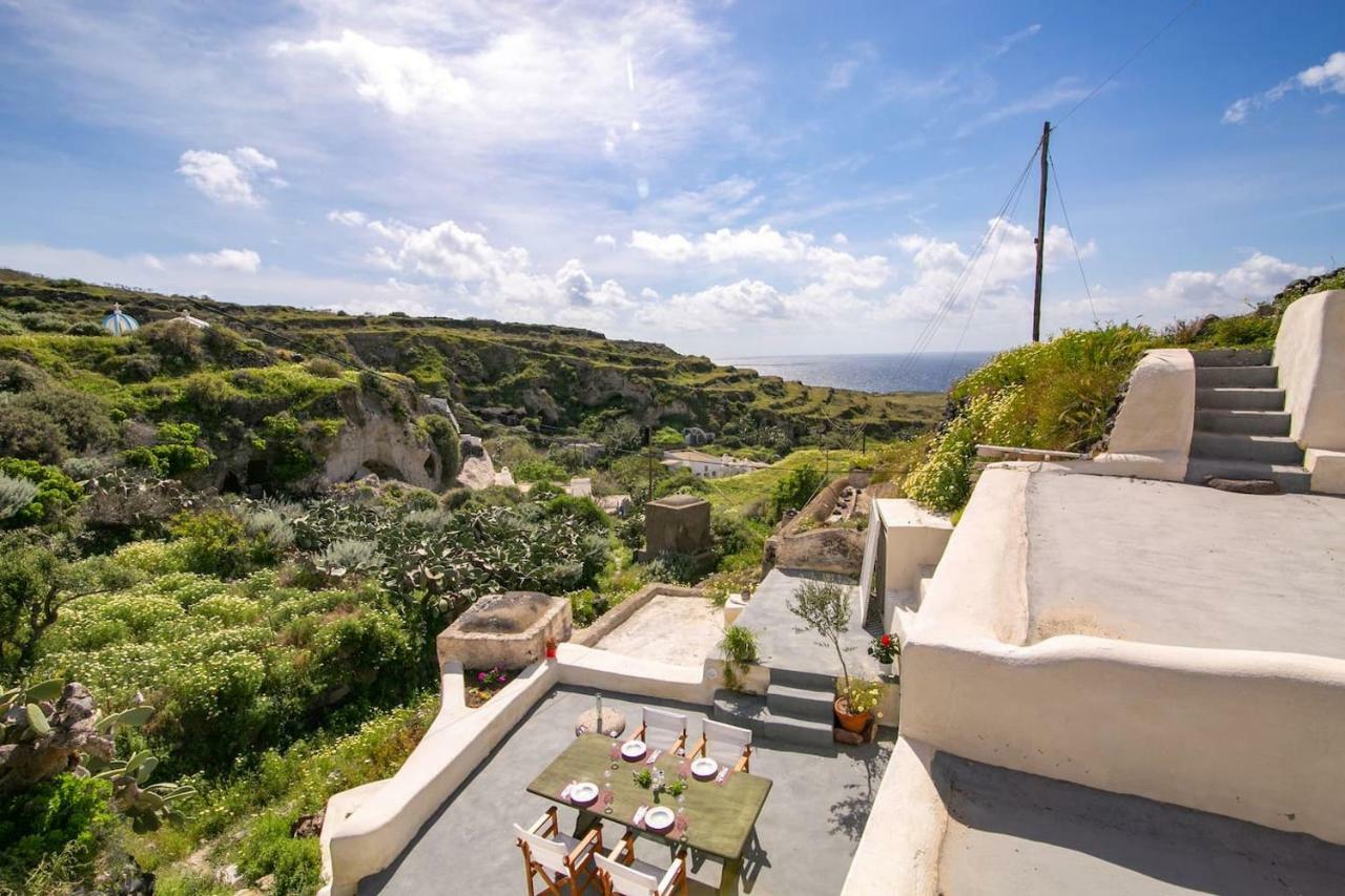 Villa Agrilia Secluded Cave House Therasia Exterior foto