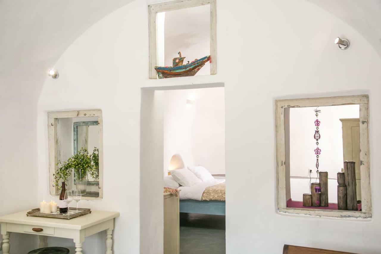 Villa Agrilia Secluded Cave House Therasia Exterior foto